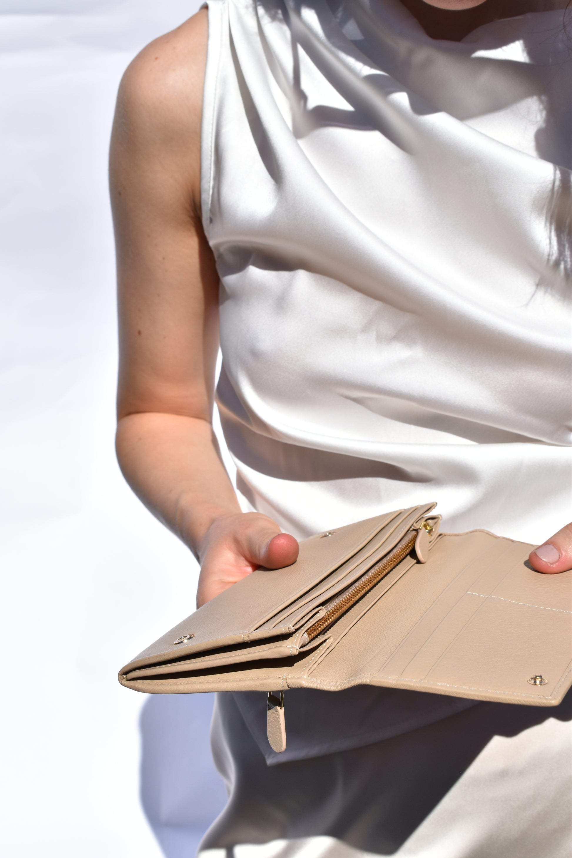 Ningaloo Wallet Sand Full Grain Leather