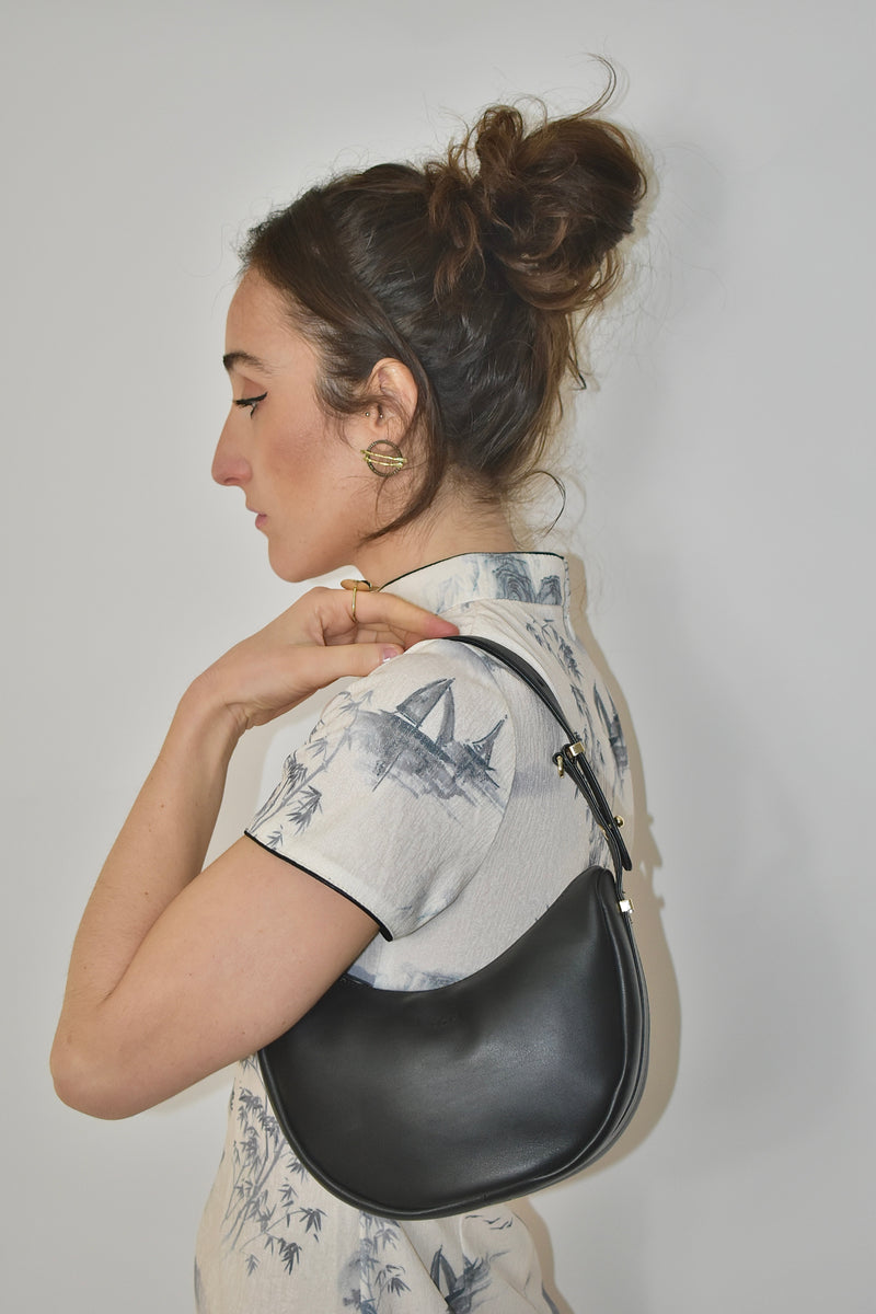 Elizabeth Bag in Black — Oralua