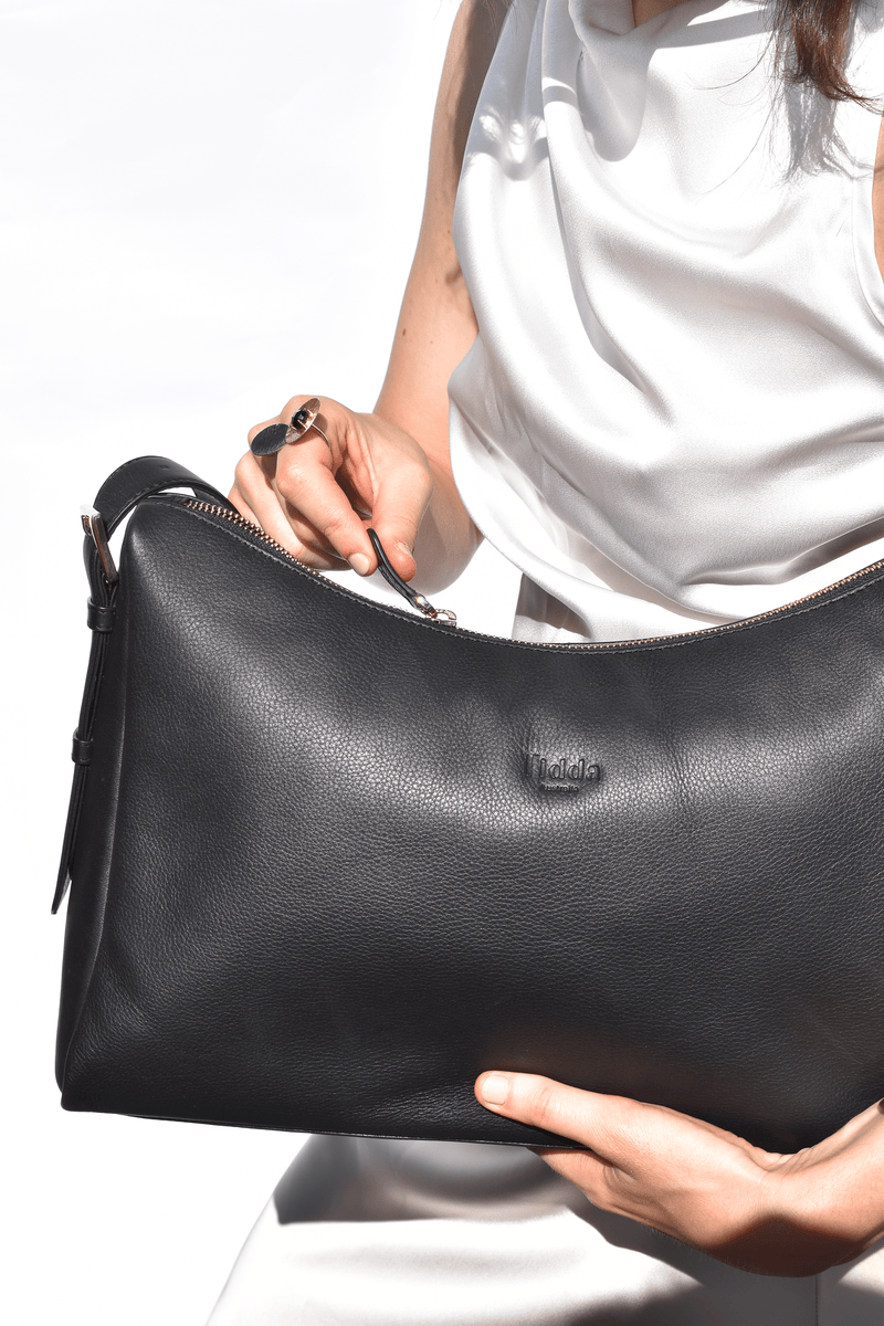Esperance XL Bag in Black — Oralua