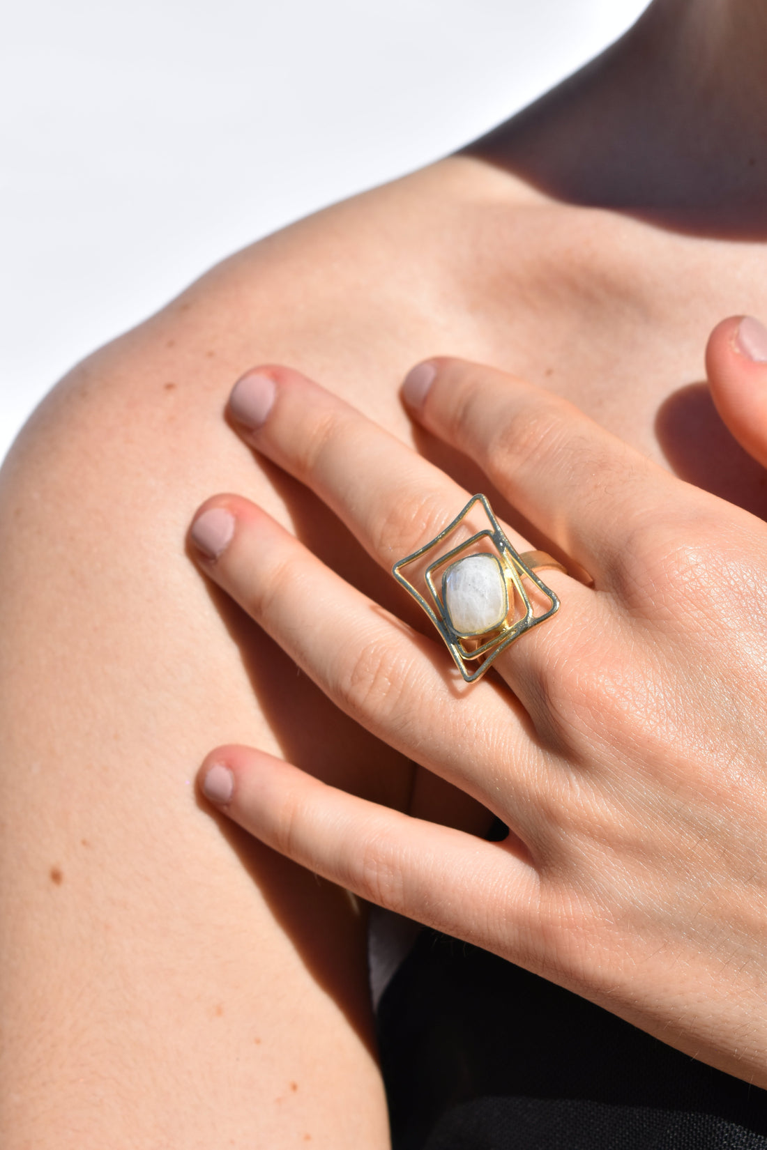 Luna Ring - Oralua