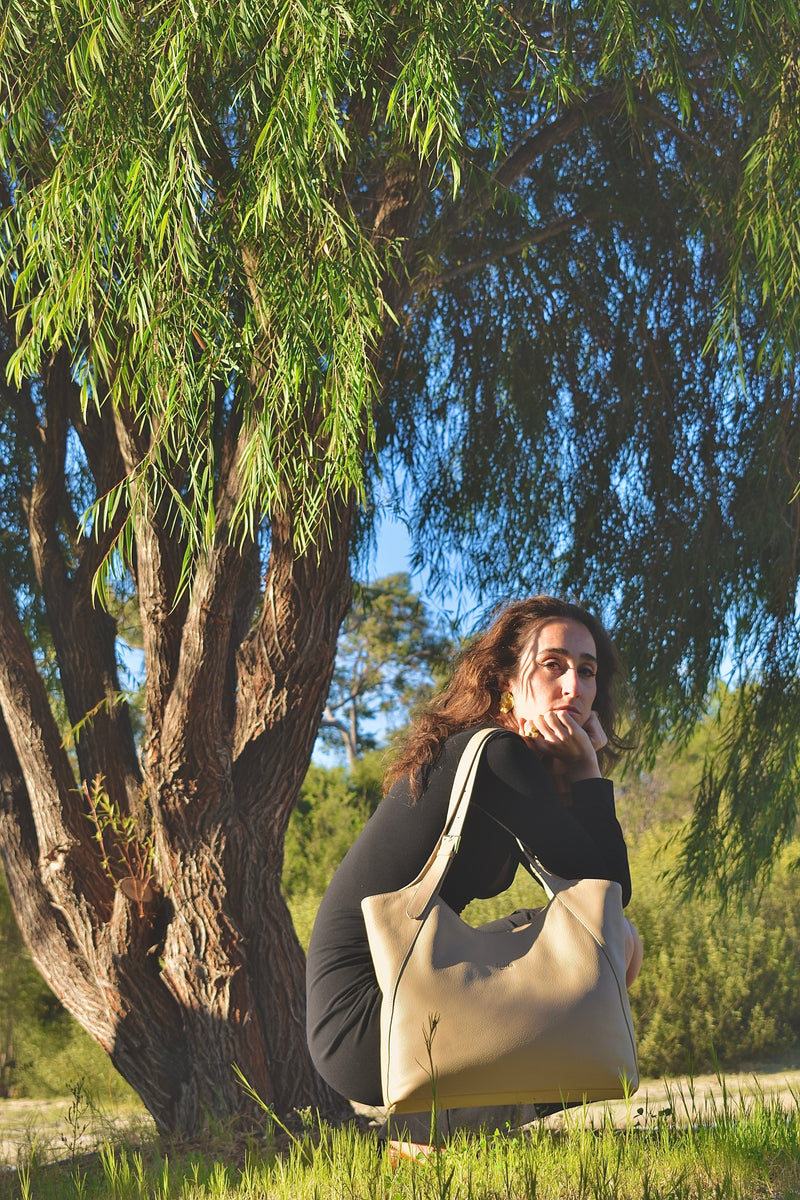 Margaret Tote in Sand — Oralua