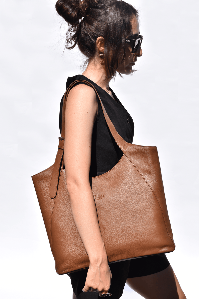Margaret Tote in Mud — Oralua