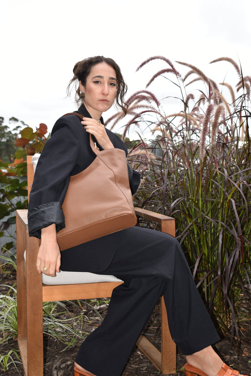 Margaret Tote in Mud — Oralua
