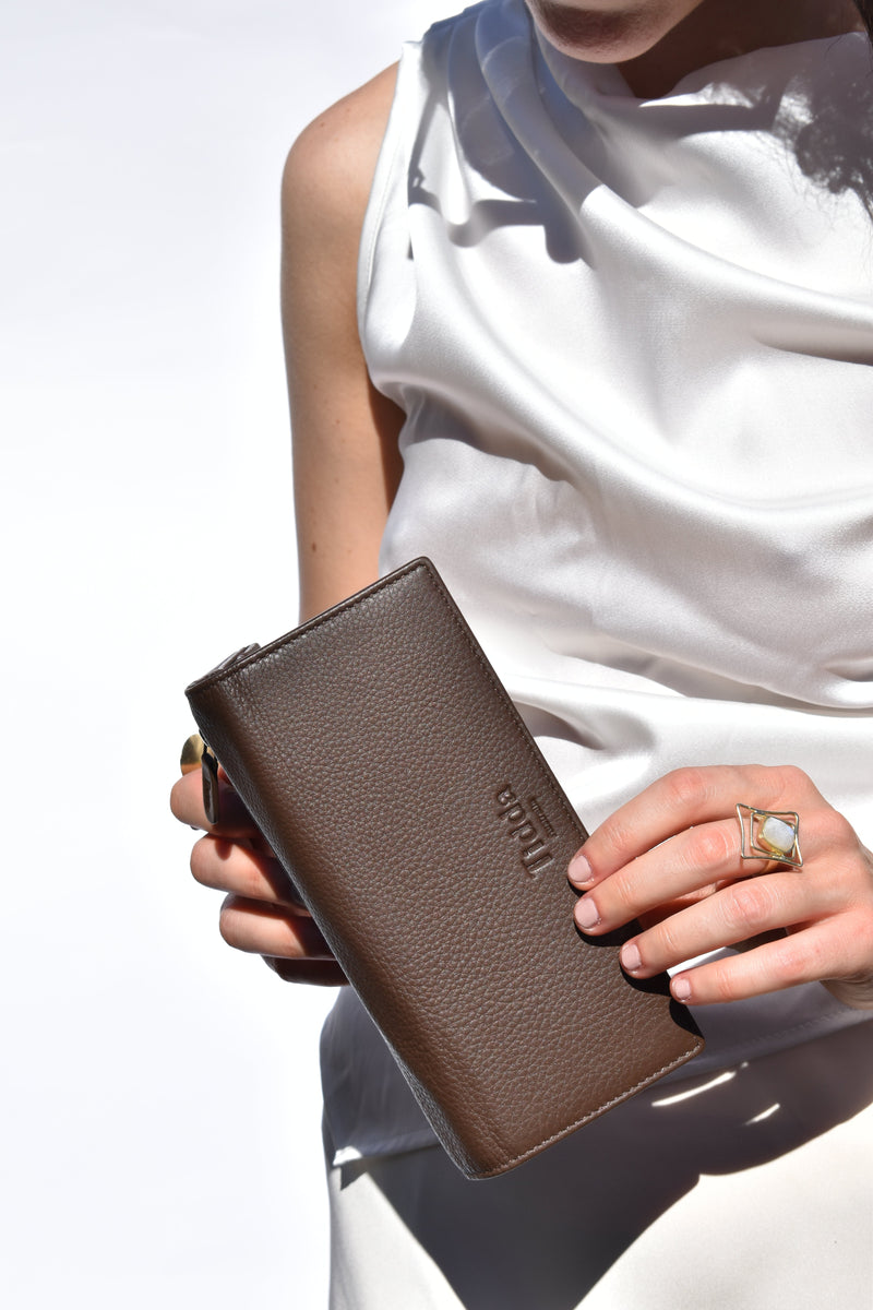 Ningaloo Wallet in Cocoa / Cacao — Oralua
