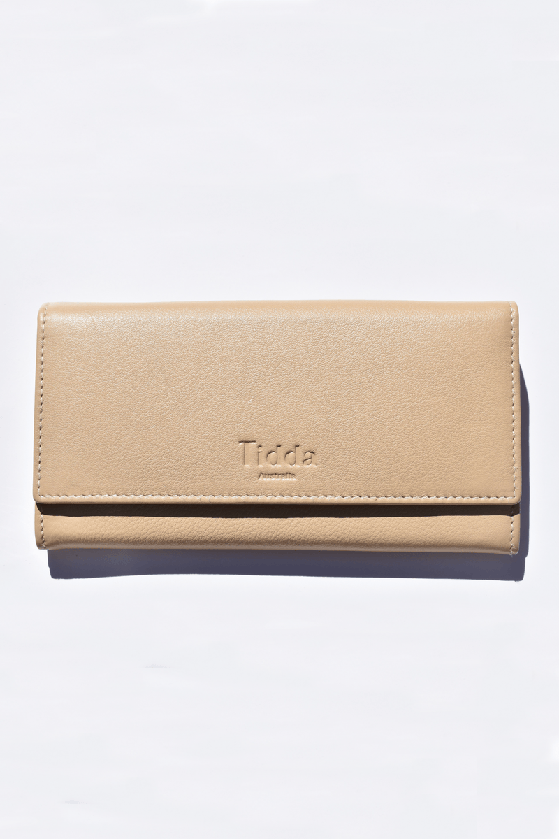 Ningaloo Wallet in Sand / Sabbia — Oralua